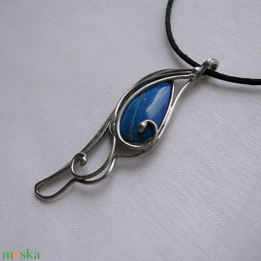 Lápisz lazuli szárny medál - ékszer - nyaklánc - medálos nyaklánc - Meska.hu