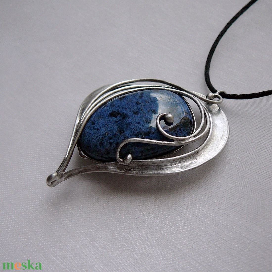 Dumortierit szív medál - ékszer - fülbevaló - lógó fülbevaló - Meska.hu