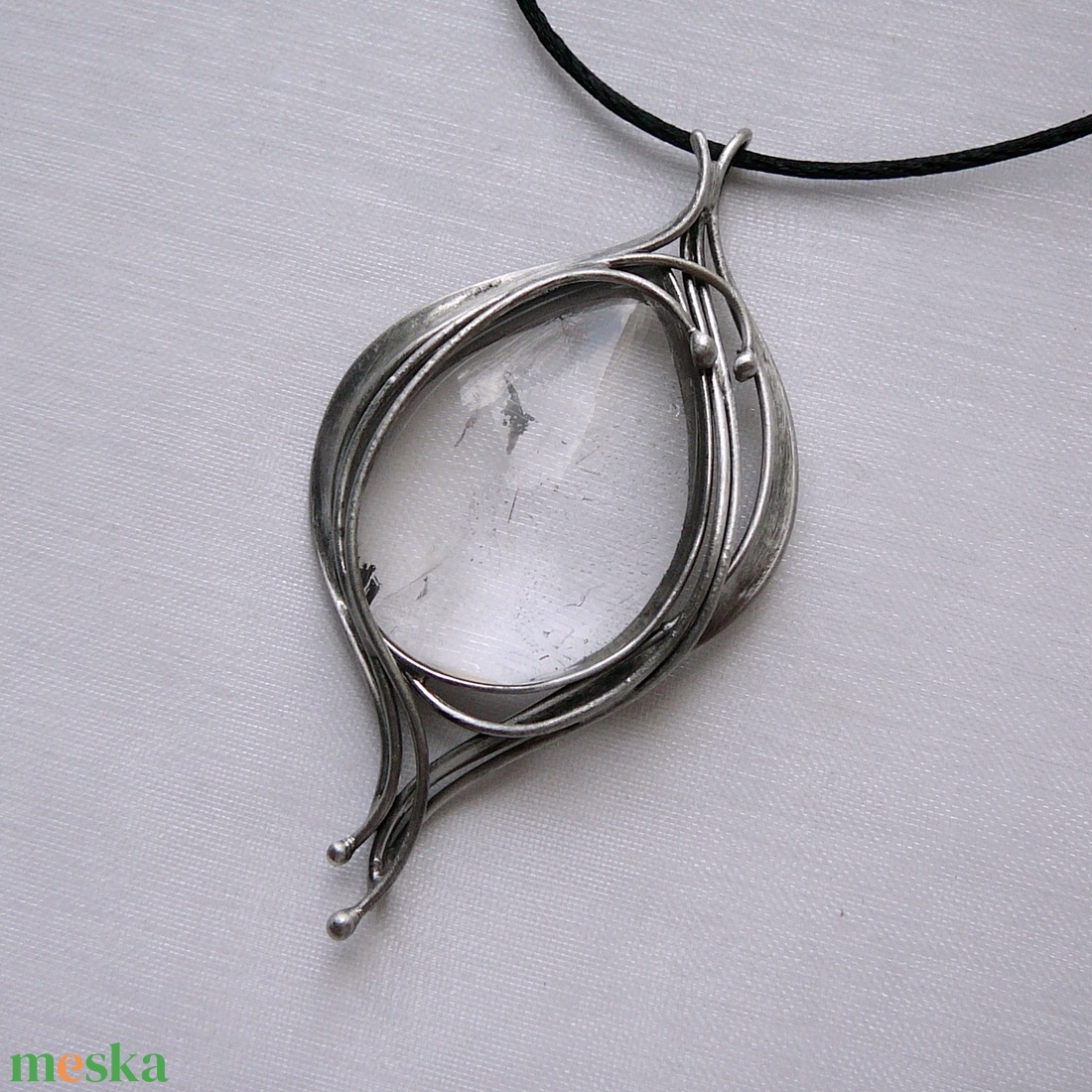 Hegyikristály medál - ékszer - nyaklánc - medálos nyaklánc - Meska.hu