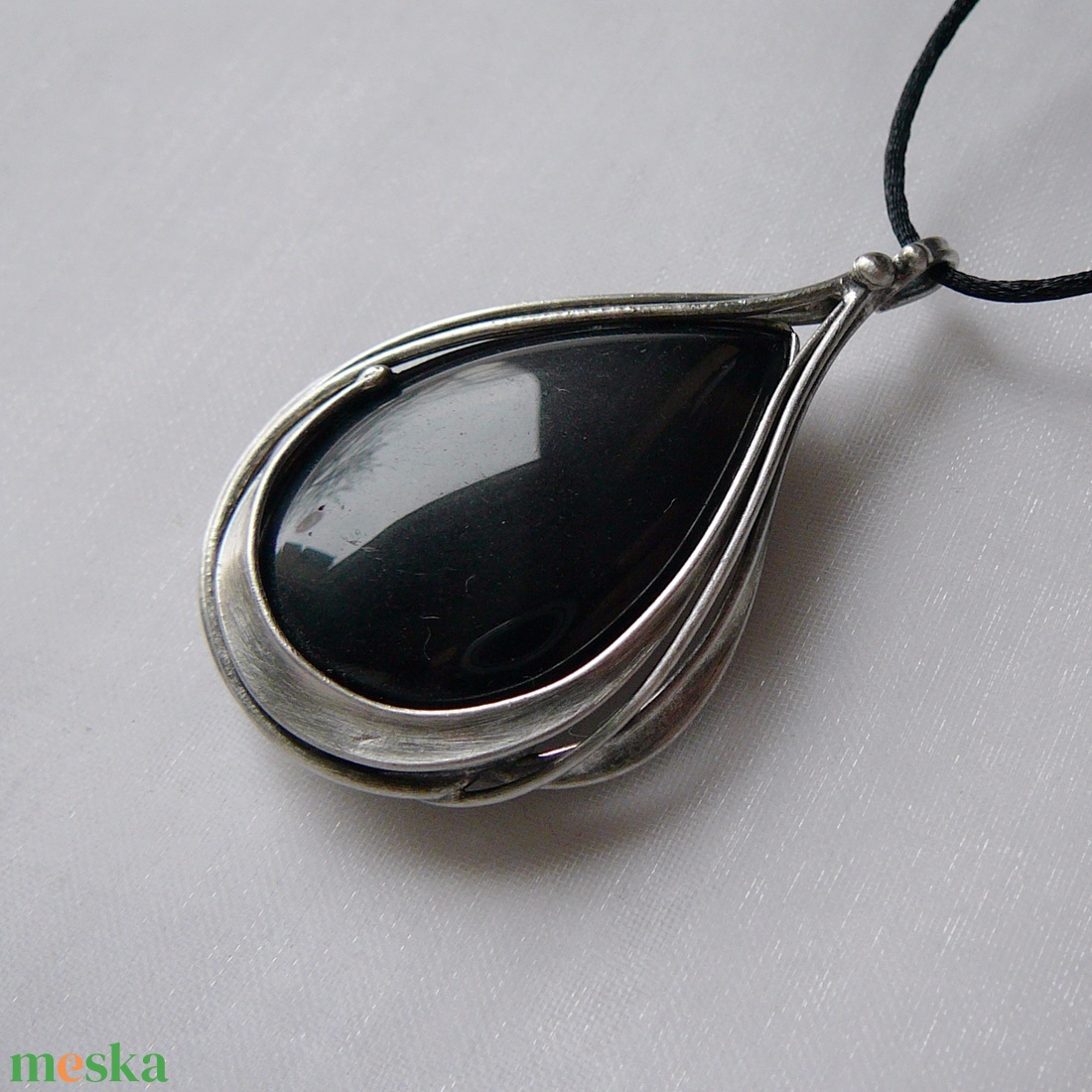 Szivárvány obszidián medál - ékszer - nyaklánc - medálos nyaklánc - Meska.hu