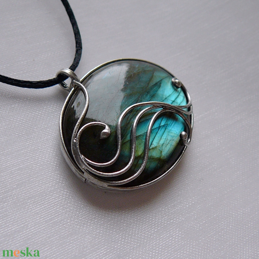 Labradorit medál - ékszer - nyaklánc - medál - Meska.hu