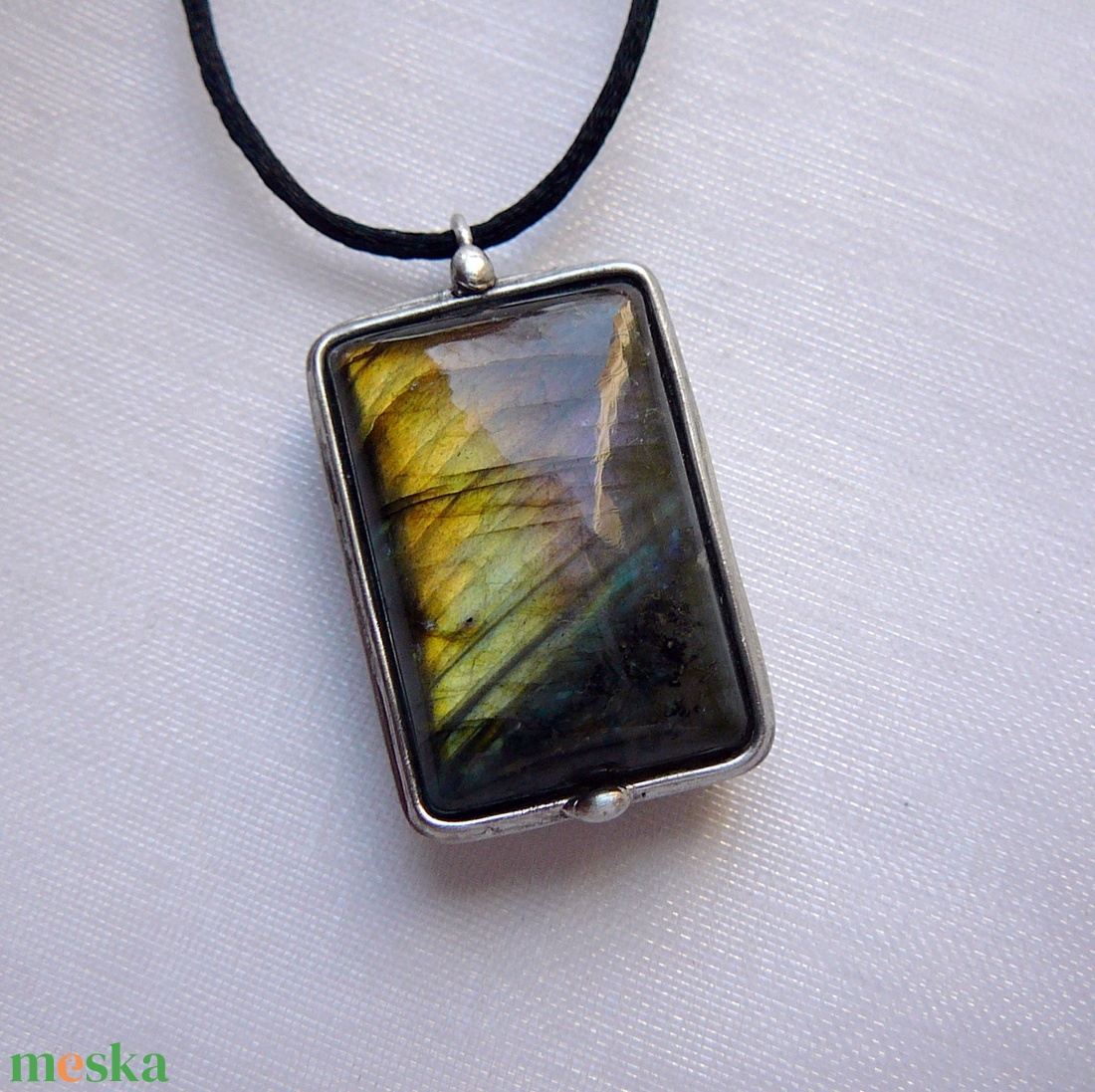 Labradorit medál - ékszer - nyaklánc - medál - Meska.hu