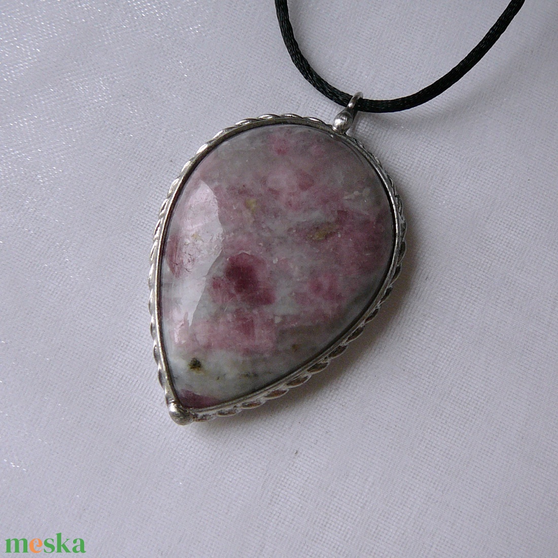 Rubellit csepp medál - ékszer - nyaklánc - medálos nyaklánc - Meska.hu