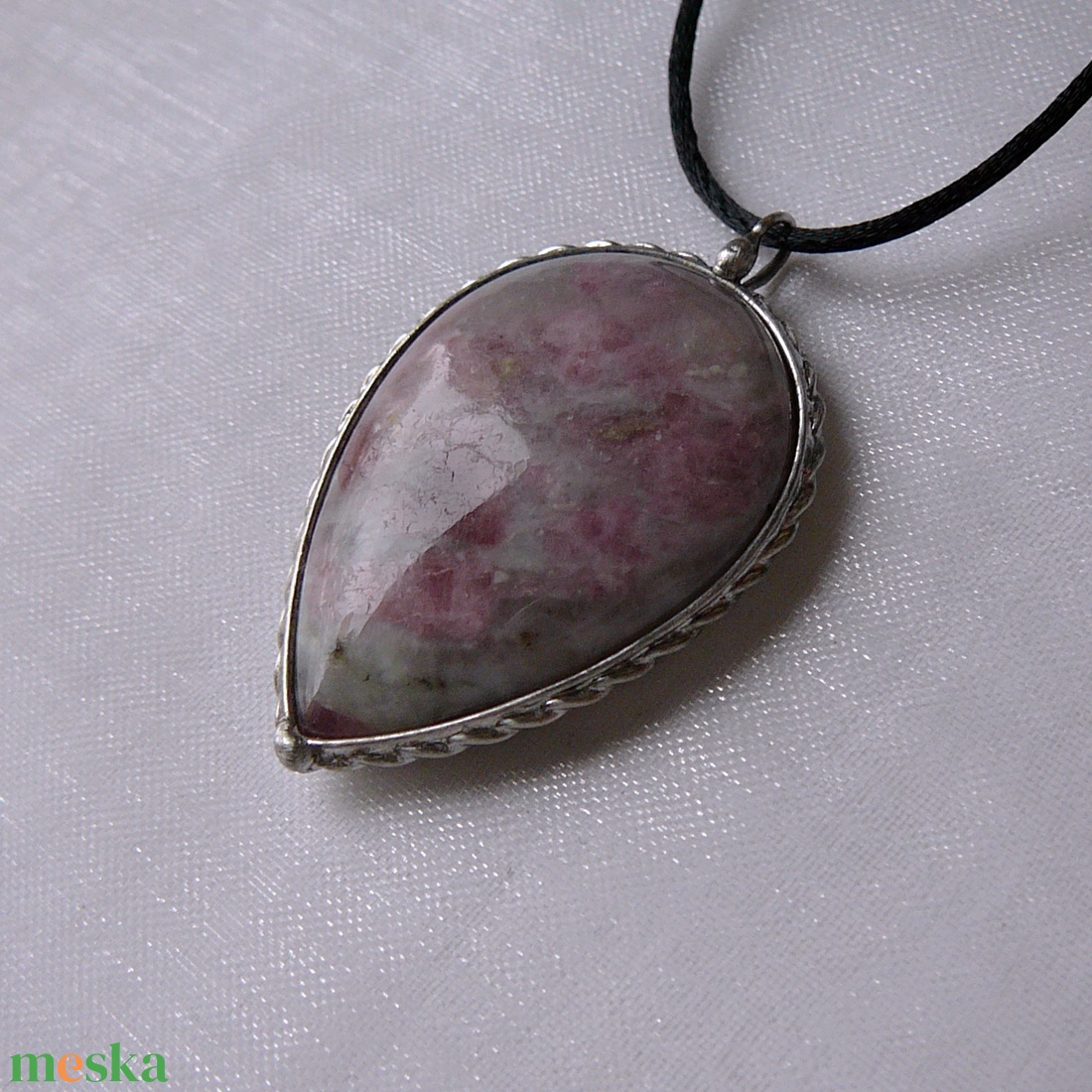 Rubellit csepp medál - ékszer - nyaklánc - medálos nyaklánc - Meska.hu