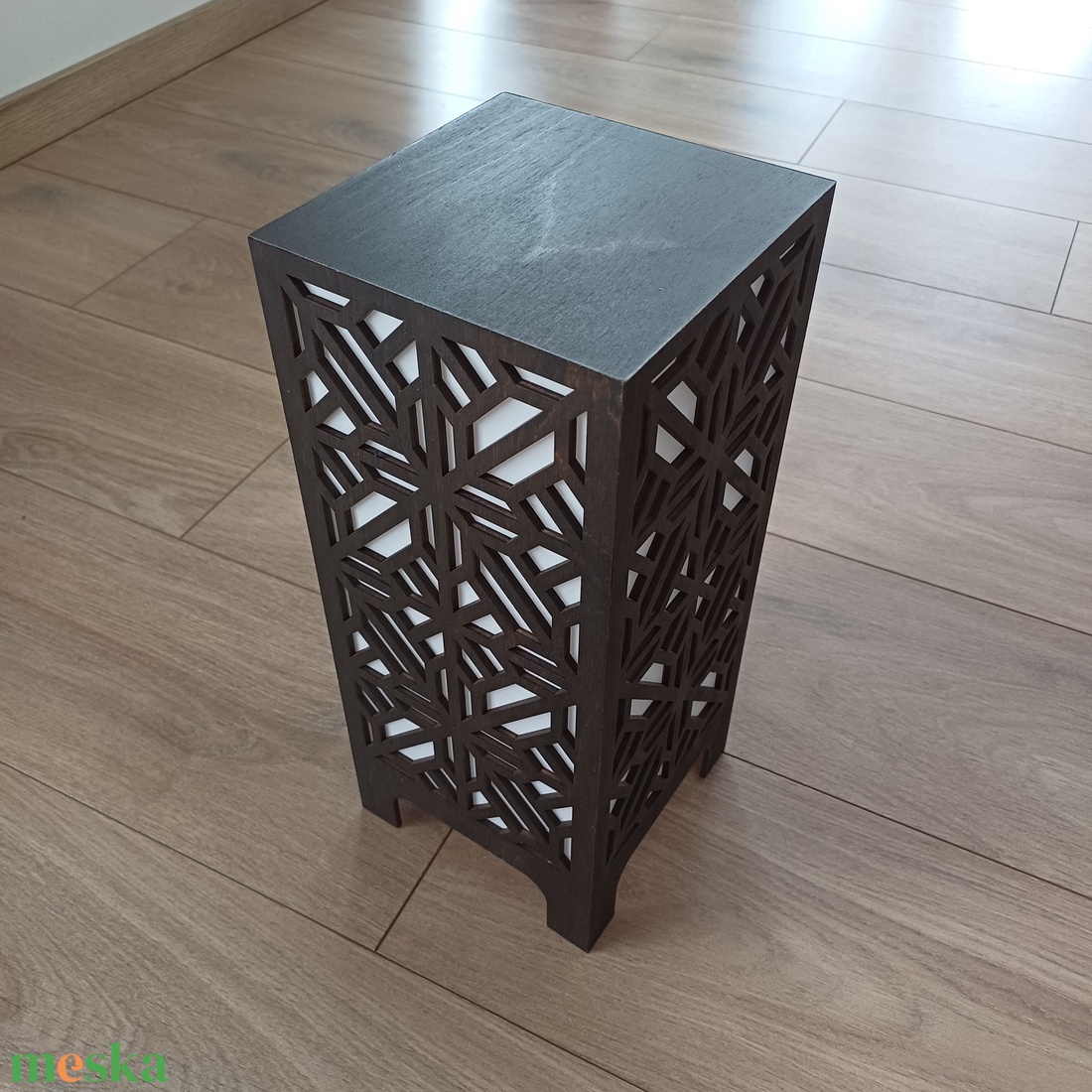 Fából készült éjjeli lámpa állítható fényerővel - otthon & életmód - lámpa - hangulatlámpa - Meska.hu