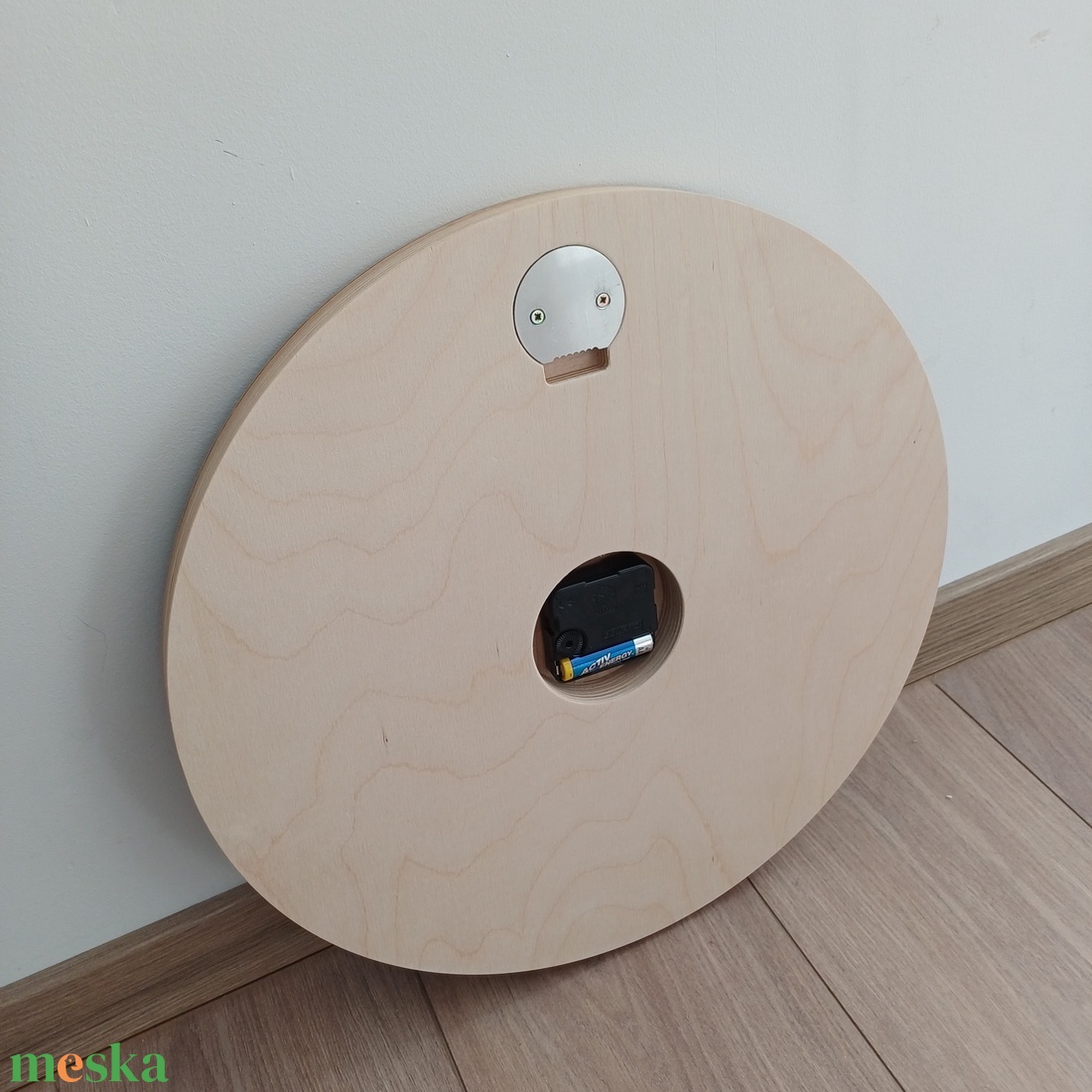 Fából készült falióra 40cm, leveles minta - otthon & életmód - dekoráció - fali és függő dekoráció - falióra & óra - Meska.hu