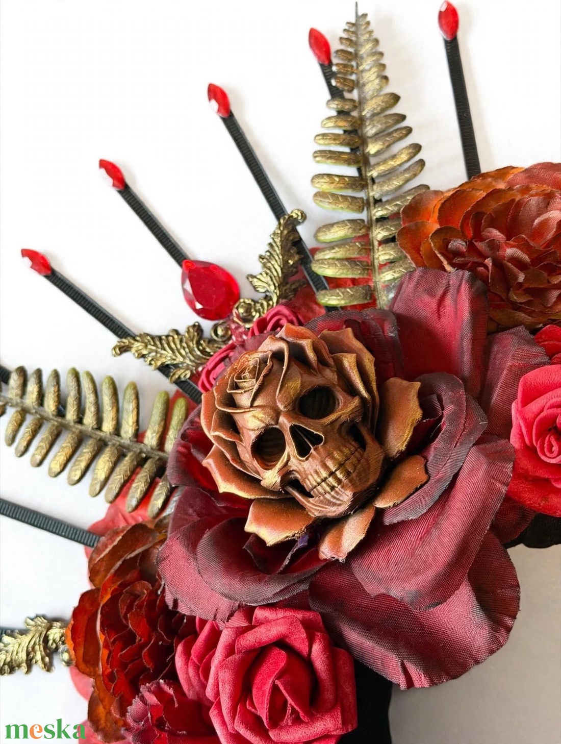 La Catrina Királynő - XXL sugaras koponya korona fejdísz - otthon & életmód - dekoráció - halloween - halloweeni jelmez és kiegészítők - Meska.hu