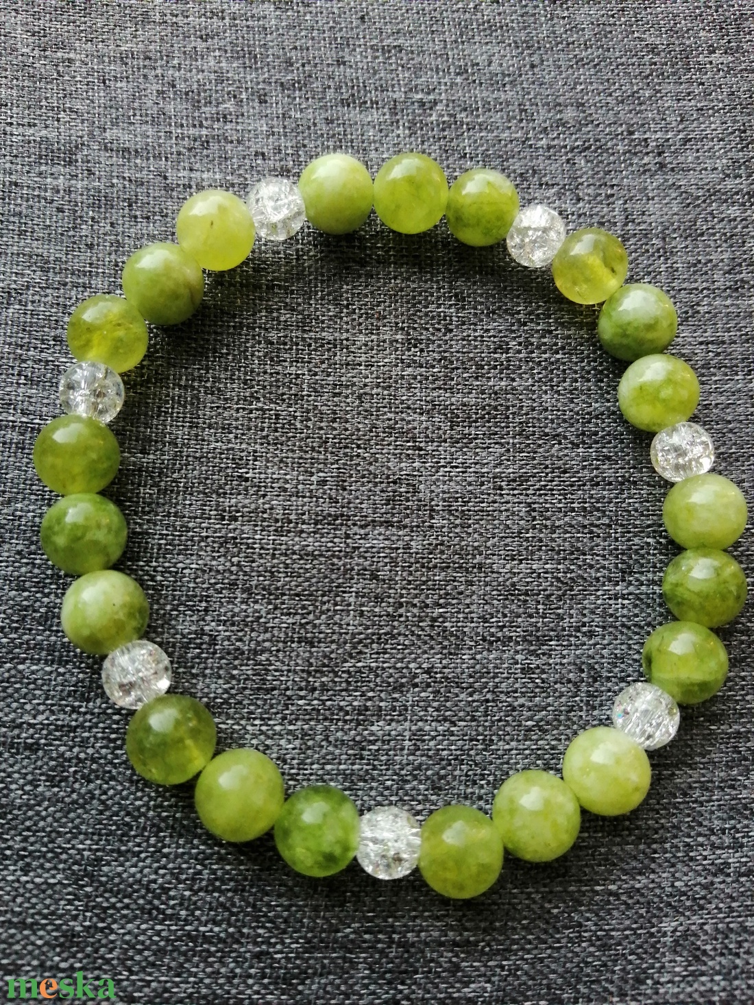 Peridot ásvány karkötő hegyi kristály köztessel 18cm - ékszer - karkötő - bogyós karkötő - Meska.hu Peridot ásvány karkötő hegyi kristály köztessel 18cm - ékszer - karkötő - bogyós karkötő - Meska.hu