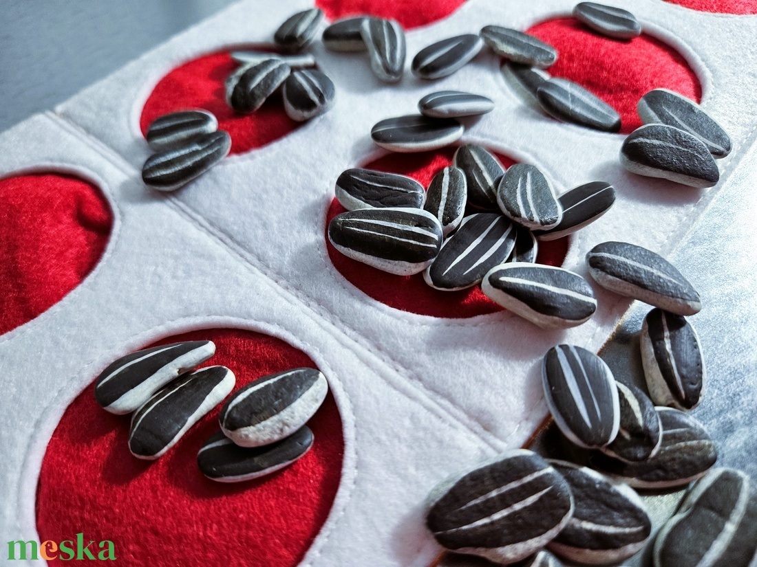 Project Helianthus - Napraforgó génmegőrzési szimuláció - játék & sport - táblajáték és kártyajáték - társasjátékok - Meska.hu