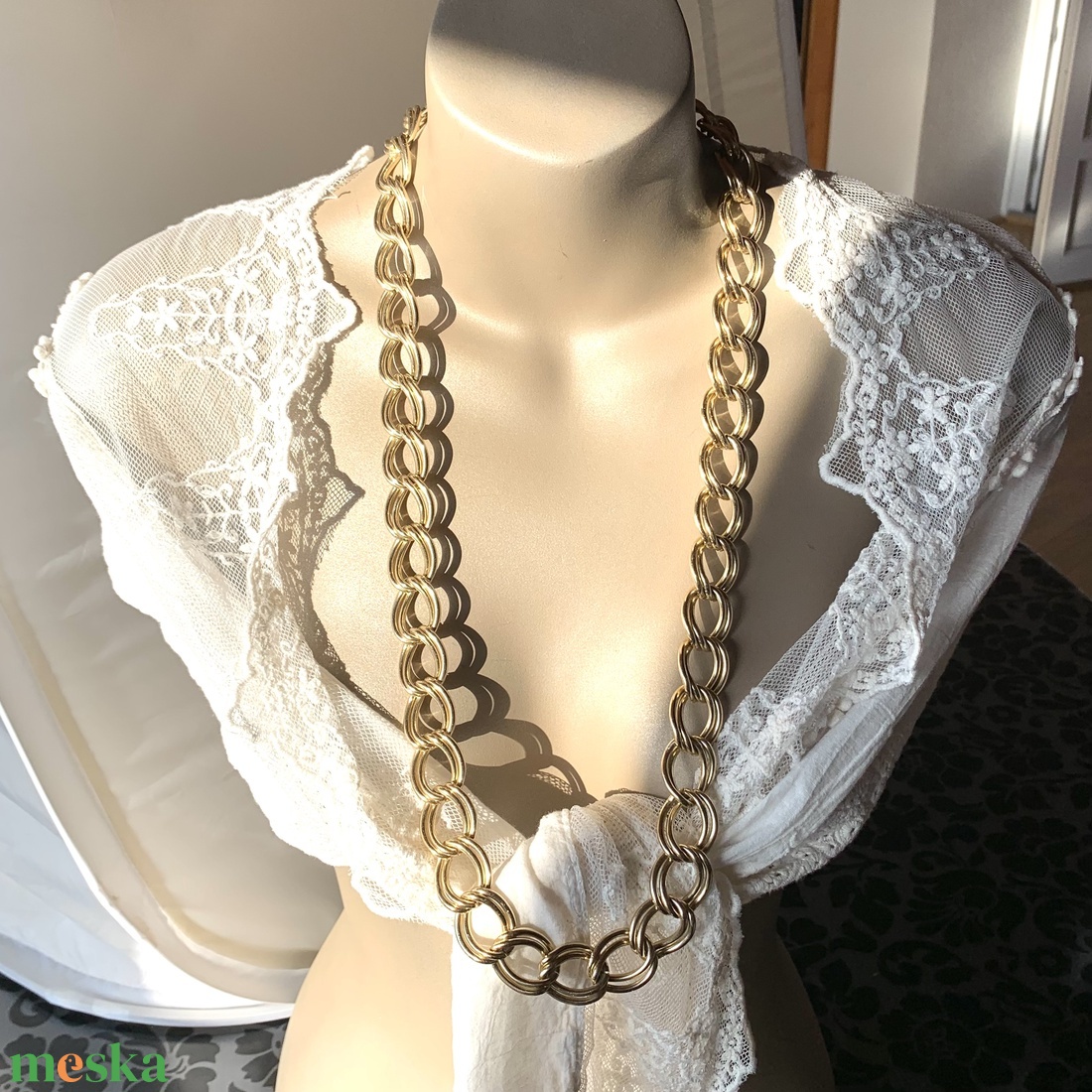 Régi ékszer, retro vintage ékszer, egyedi midcentury ékszer, nyaklánc, retro fém nyakék 70-es évekből - ékszer - ékszerszett - Meska.hu Régi ékszer, retro vintage ékszer, egyedi midcentury ékszer, nyaklánc, retro fém nyakék 70-es évekből - ékszer - ékszerszett - Meska.hu