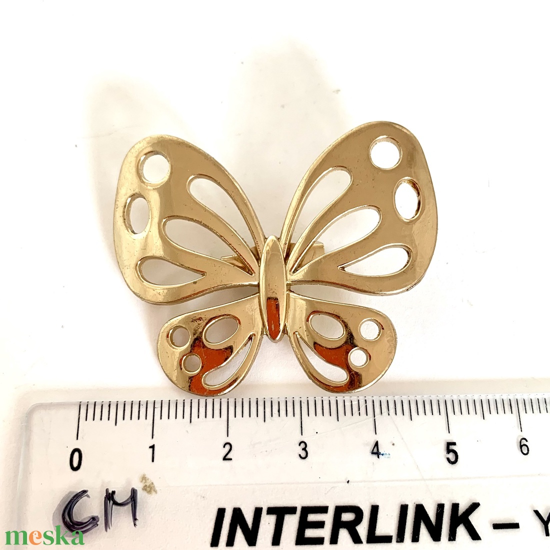 Vintage ARANY LEPKE BROSS az 1980-as évekből, gyönyörű elegáns kitűző, pin szövetkabátra, blúzra,  blézerre - ékszer - kitűző és bross - kitűző - Meska.hu