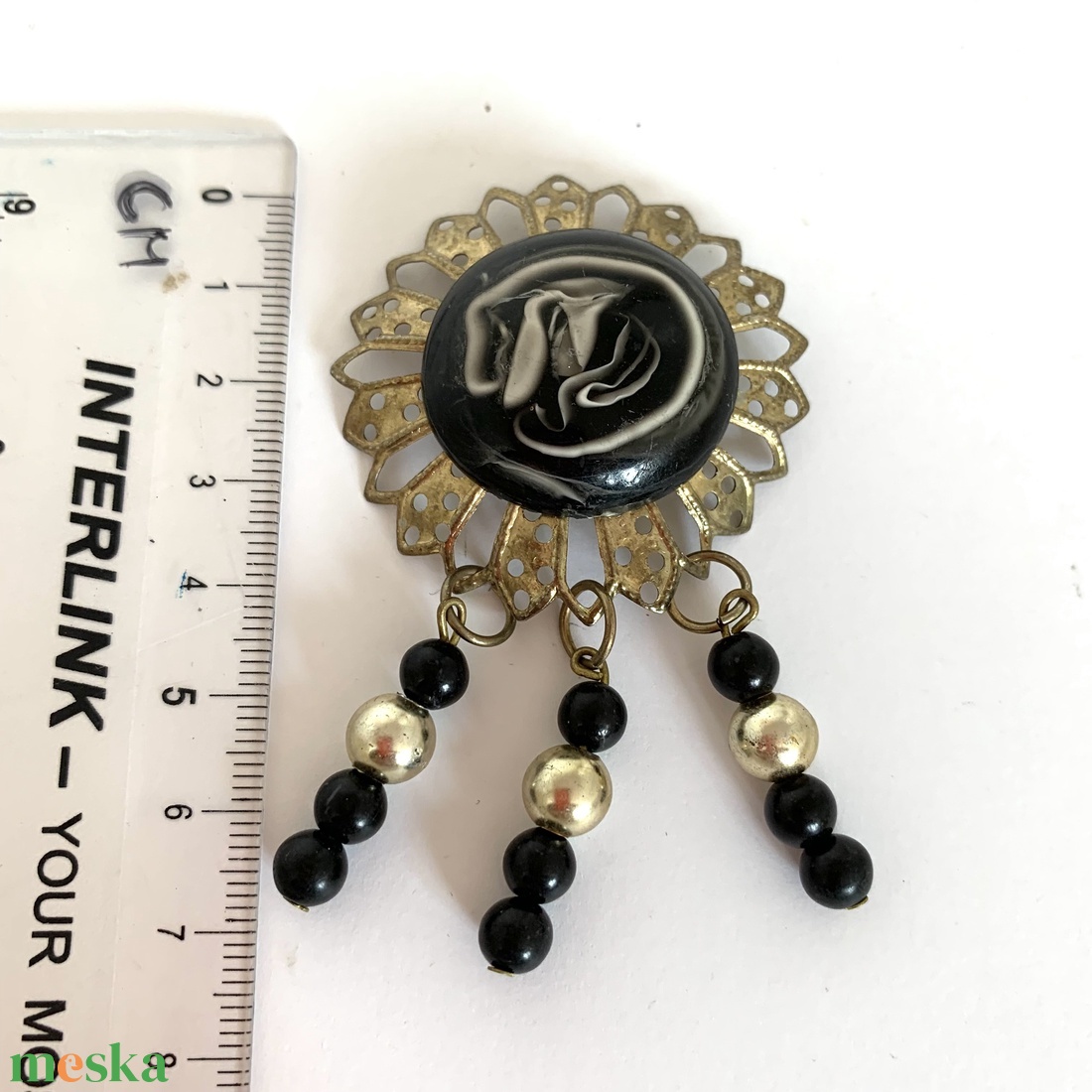 Vintage alu BROSS az 1990-es évekből, régebbi elegáns kitűző, pin szövetkabátra, blúzra, blézerre - ékszer - kitűző és bross - kitűző - Meska.hu Vintage alu BROSS az 1990-es évekből, régebbi elegáns kitűző, pin szövetkabátra, blúzra, blézerre - ékszer - kitűző és bross - kitűző - Meska.hu