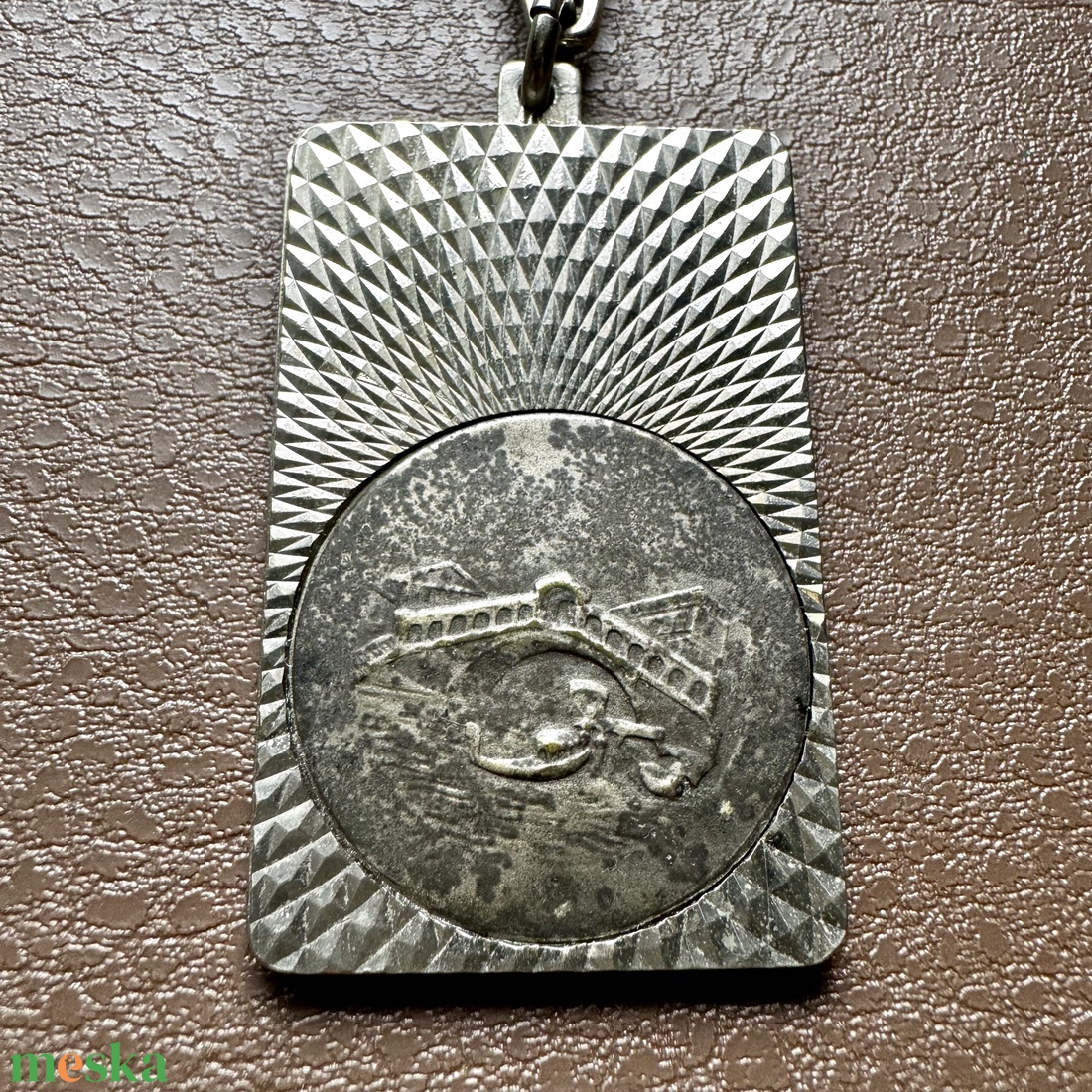 Velence olaszország Régi kulcstartó, vintage kulcstartó a 80-as évekből, régi kulcskarika, kulcs tartó - táska & tok - kulcstartó & táskadísz - kulcstartó - Meska.hu Velence olaszország Régi kulcstartó, vintage kulcstartó a 80-as évekből, régi kulcskarika, kulcs tartó - táska & tok - kulcstartó & táskadísz - kulcstartó - Meska.hu