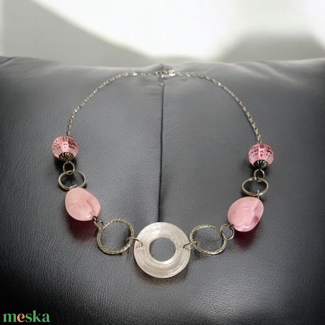 Rózsaszín olasz 50cm-es vintage nyaklánc 1980-as évekből, hibátlan minőségi ékszer, retro nyakék, pink Necklace - ékszer - ékszerszett - Meska.hu Rózsaszín olasz 50cm-es vintage nyaklánc 1980-as évekből, hibátlan minőségi ékszer, retro nyakék, pink Necklace - ékszer - ékszerszett - Meska.hu