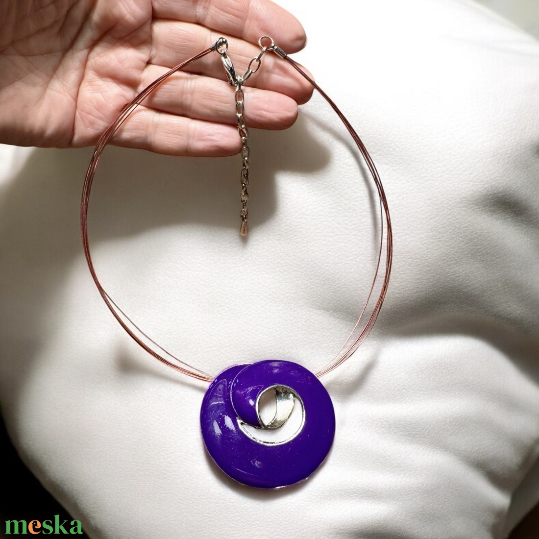 Lila olasz 52 cm-es vintage nyaklánc 1980-as évekből, ibolya szerű hibátlan minőségi ékszer, retro nyakék lila Necklace - ékszer - nyaklánc - medálos nyaklánc - Meska.hu Lila olasz 52 cm-es vintage nyaklánc 1980-as évekből, ibolya szerű hibátlan minőségi ékszer, retro nyakék lila Necklace - ékszer - nyaklánc - medálos nyaklánc - Meska.hu