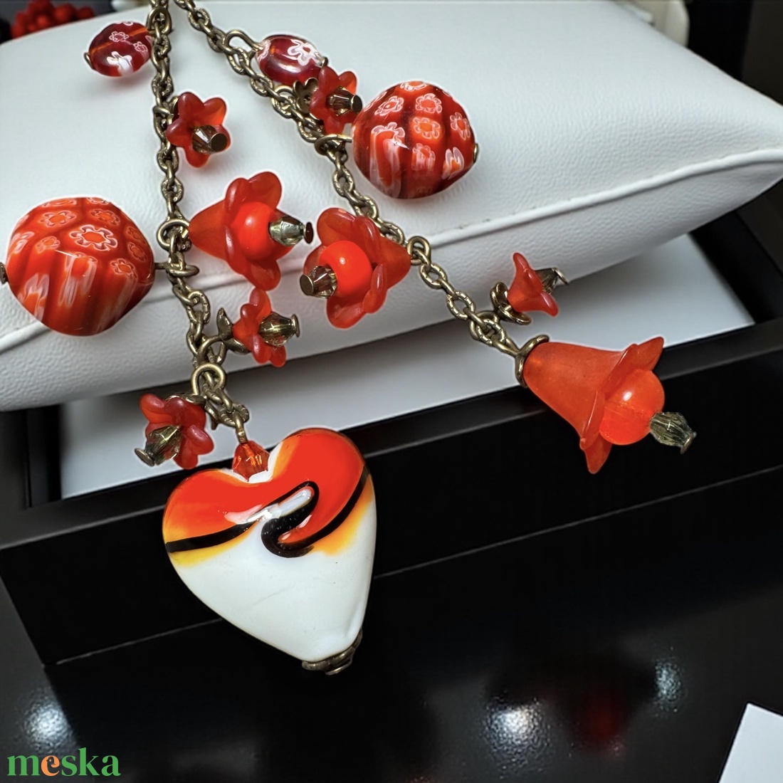 Muránói gyöngyös táskadísz vagy kulcstartó, táska dísz, gyöngy dísz, lámpagyöngy dísz kulcstartóra - táska & tok - kulcstartó & táskadísz - táskadísz - Meska.hu