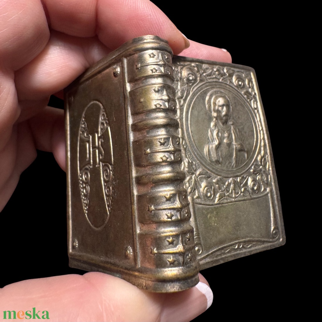 Régi rózsafüzér vagy kereszt tartó ezüst vagy ezüstözött szelence, kis ezüst doboz, régi vallási emlék, Egyházi relikvia - otthon & életmód - vallás - kereszt - Meska.hu