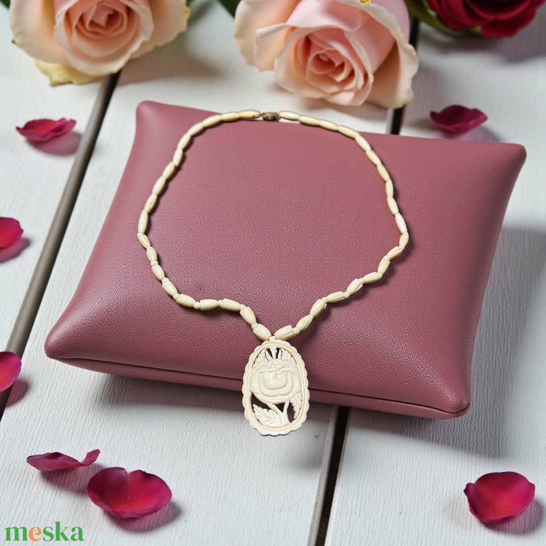 Régi csont nyaklánc, elefánt csont ékszer, retro vintage ékszer, midcentury ékszer, nyaklánc, nyakék 70-es évekből - ékszer - ékszerszett - Meska.hu