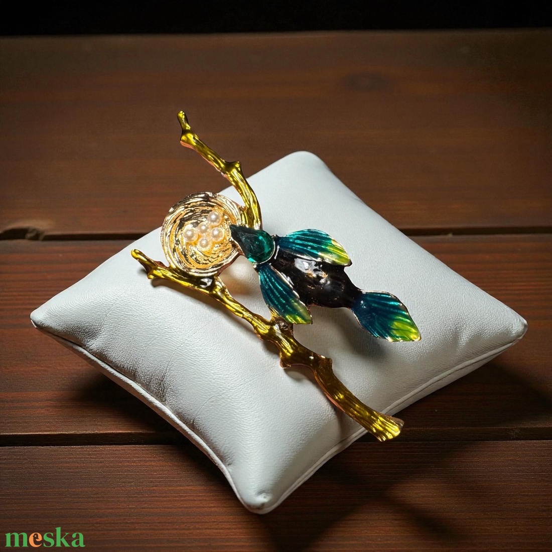 Madár Vintage BROSS az 1980-as évekből, gyönyörű elegáns strasszos kitűző, pin szövetkabátra, blúzra,  blézerre - ékszer - kitűző és bross - Meska.hu