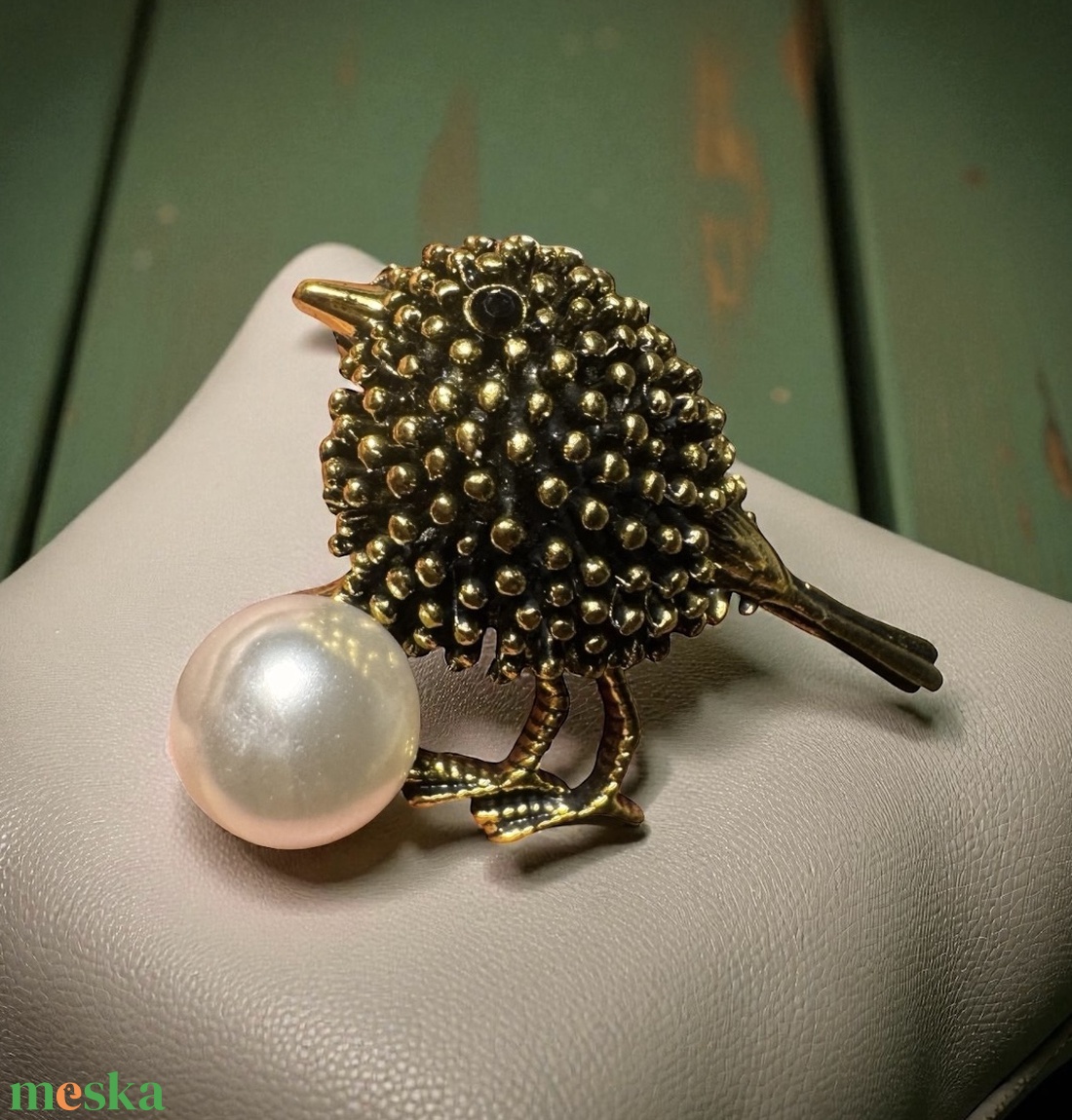 Madár Vintage BROSS az 1980-as évekből, gyönyörű elegáns strasszos kitűző, pin szövetkabátra, blúzra,  blézerre - ékszer - kitűző és bross - Meska.hu