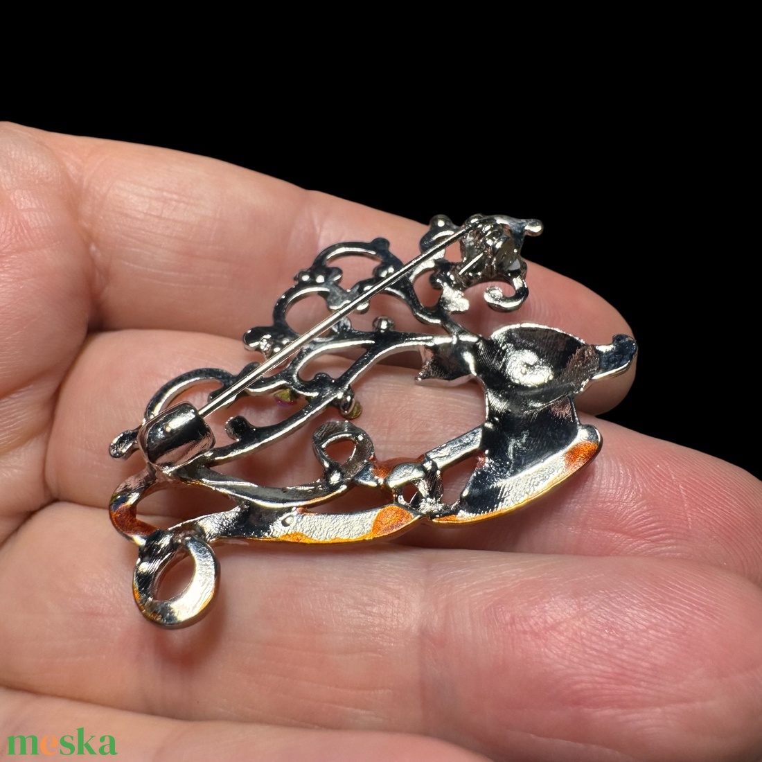 Szarvas Vintage BROSS az 1980-as évekből, gyönyörű elegáns strasszos kitűző, pin szövetkabátra, blúzra,  blézerre - ékszer - kitűző és bross - Meska.hu