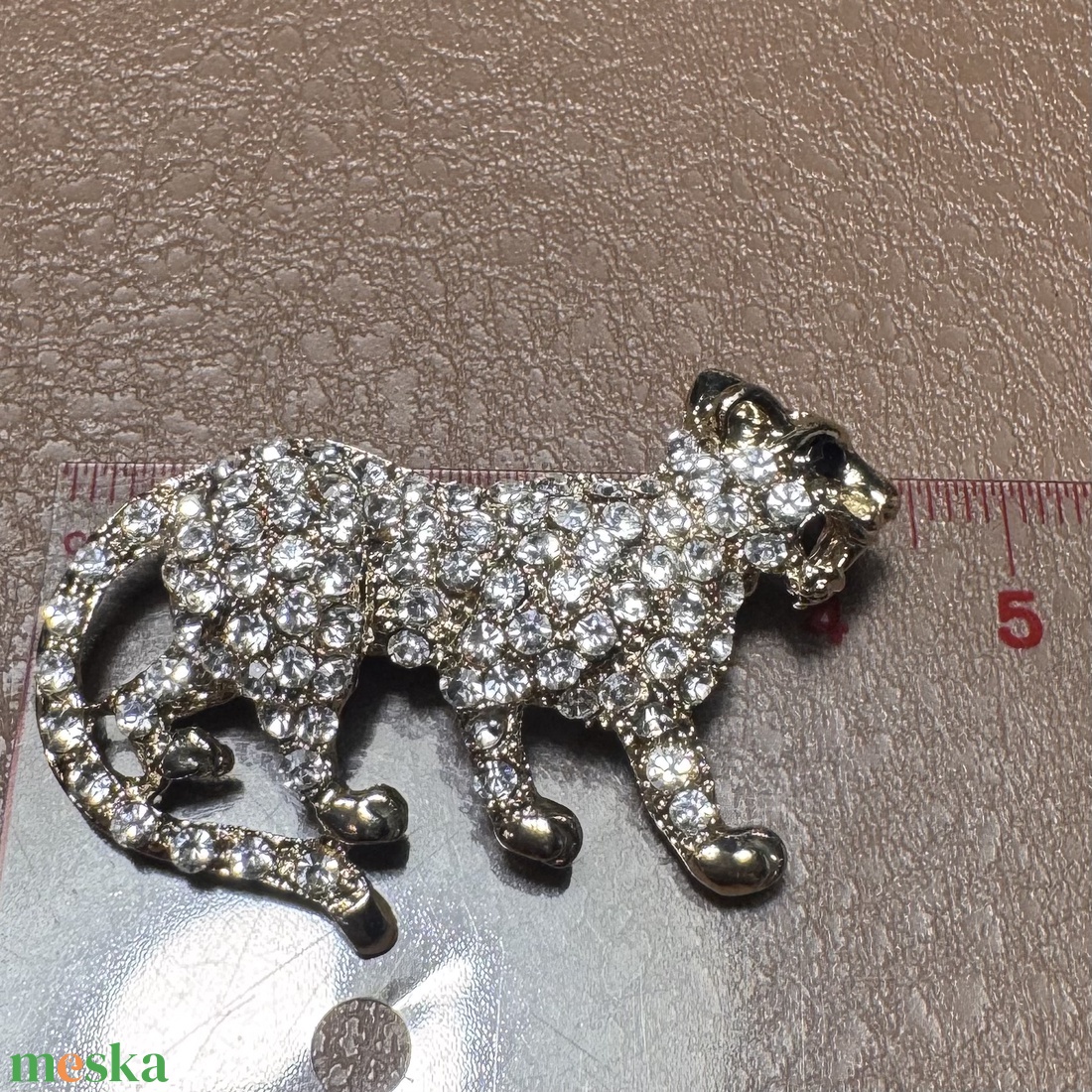 Nagymacska Vintage BROSS az 1980-as évekből, gyönyörű elegáns strasszos kitűző, pin szövetkabátra, blúzra,  blézerre - ékszer - kitűző és bross - Meska.hu