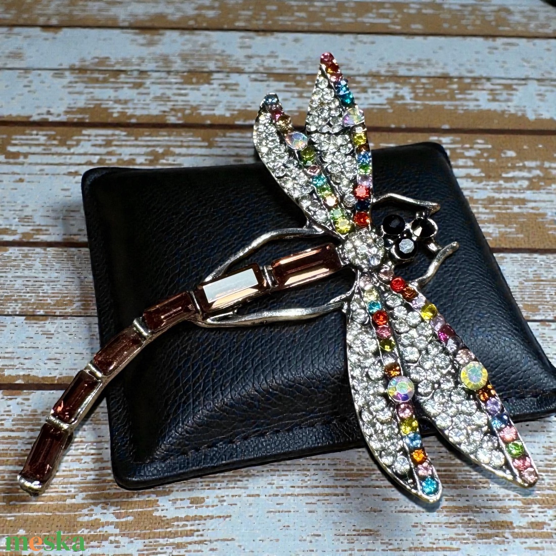 Szitakötő Vintage BROSS az 1980-as évekből, gyönyörű elegáns strasszos kitűző, pin szövetkabátra, blúzra,  blézerre - ékszer - kitűző és bross - Meska.hu