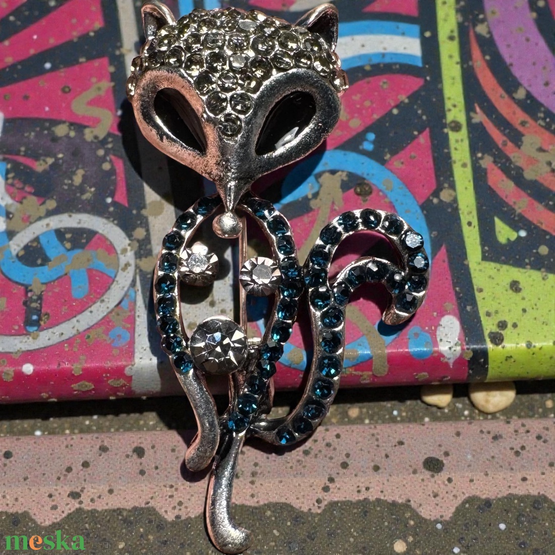 Kristály róka retro BROSS az 1980-as évekből, gyönyörű elegáns strasszos kitűző, pin szövetkabátra, blúzra,  blézerre  - ékszer - kitűző és bross - Meska.hu