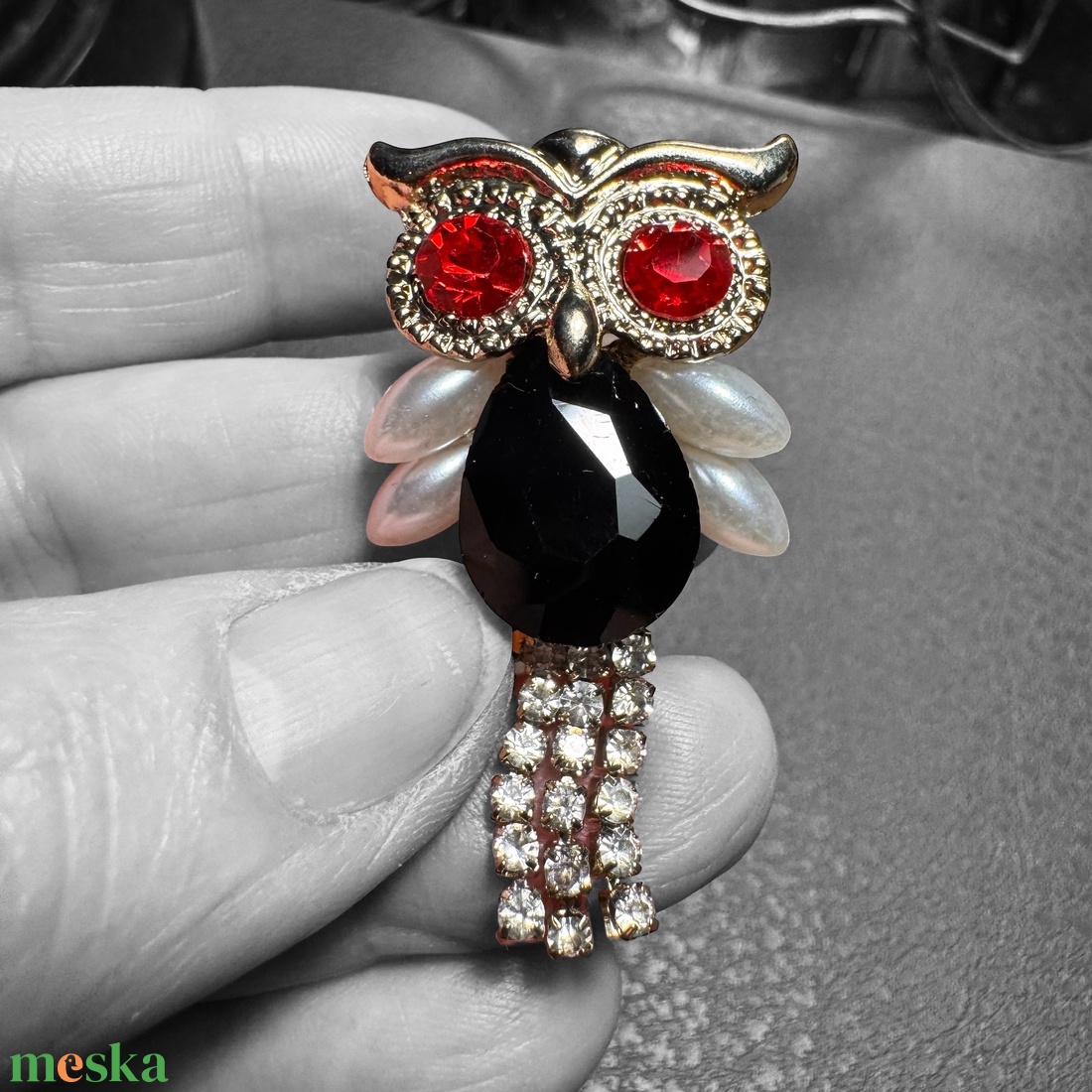 Bagoly madár Vintage BROSS az 1980-as évekből, gyönyörű elegáns strasszos kitűző, pin szövetkabátra, blúzra,  blézerre - ékszer - kitűző és bross - Meska.hu