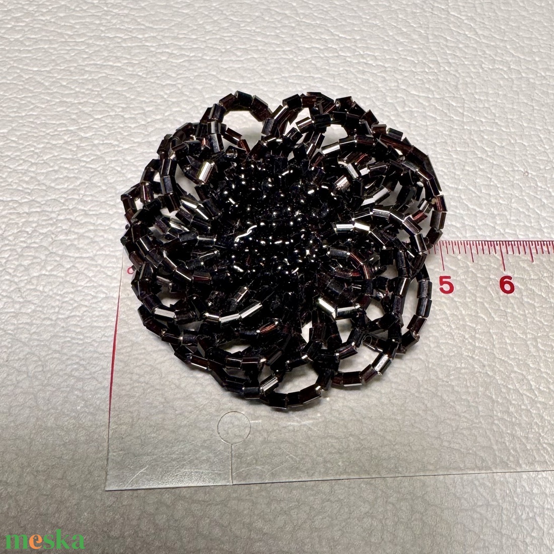 Vintage BROSS az 1980-as évekből, gyönyörű elegáns strasszos kitűző, pin szövetkabátra, blúzra,  blézerre retro kitűző - ékszer - kitűző és bross - Meska.hu