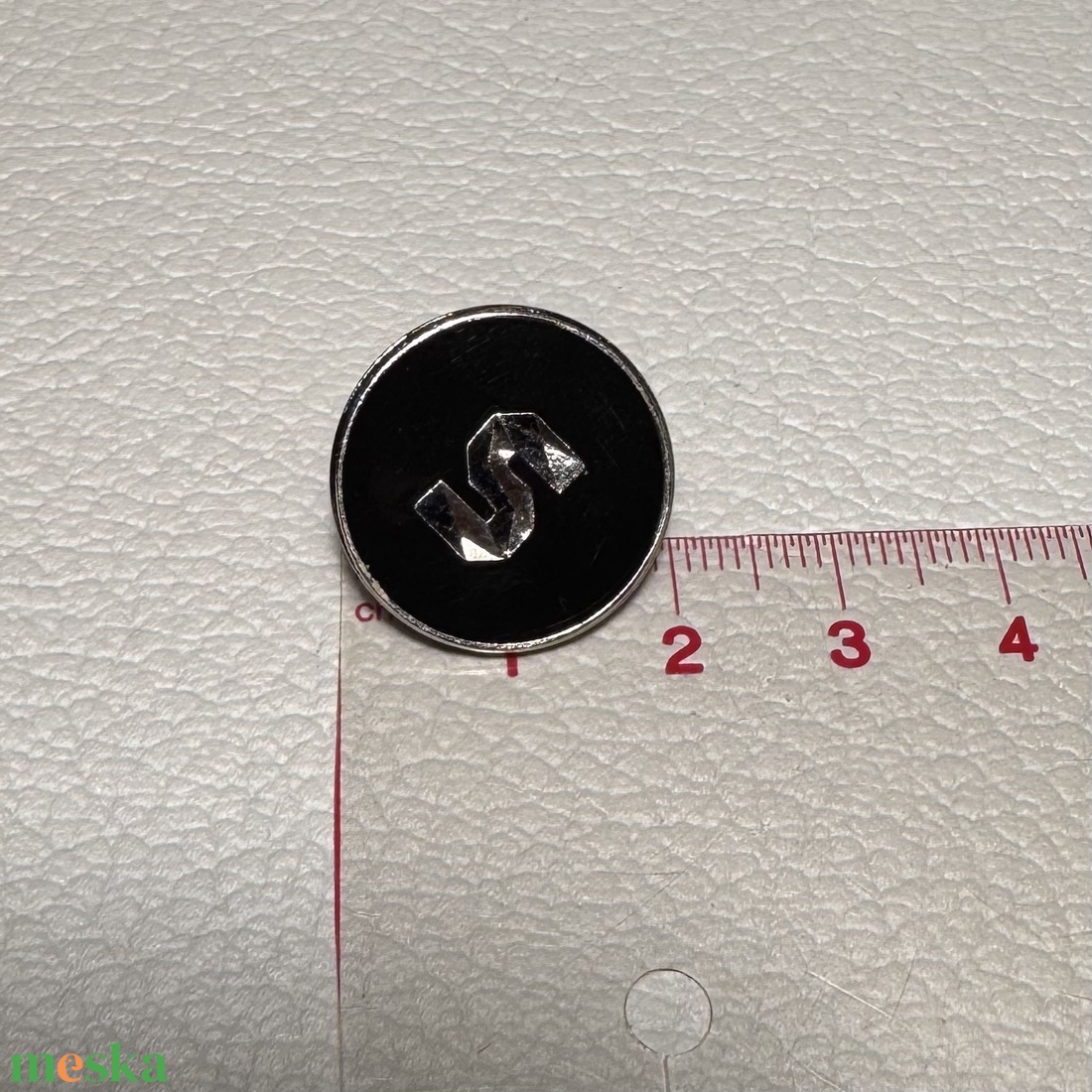 Vintage BROSS az 1980-as évekből, gyönyörű elegáns strasszos kitűző, pin szövetkabátra, blúzra,  blézerre retro kitűző - ékszer - kitűző és bross - Meska.hu