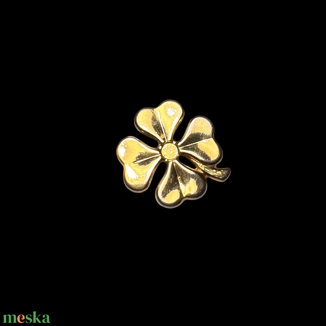 Lóhere retro BROSS az 1980-as évekből, gyönyörű elegáns szerencsehozó arany színű kitűző, pin szövetkabátra - ékszer - kitűző és bross - Meska.hu