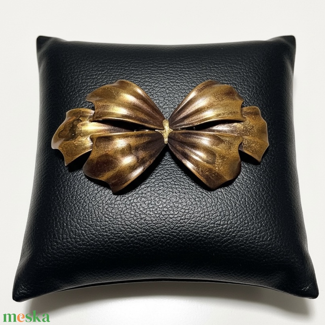 Art Deco Vintage réz BROSS az 1920-as évekből, elegáns kitűző, pin szövetkabátra, blúzra,  blézerre retro kitűző - ékszer - kitűző és bross - Meska.hu