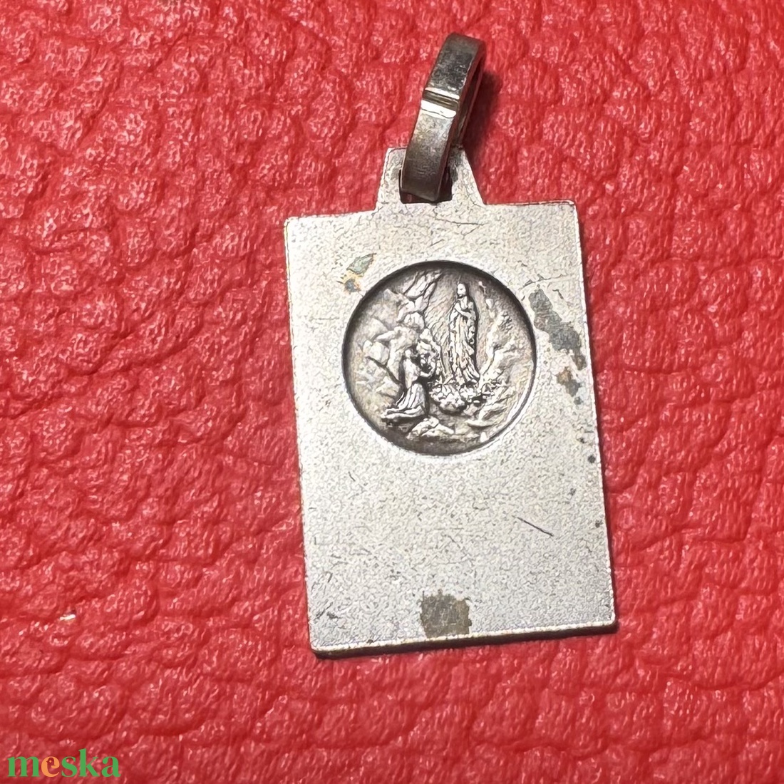 Szűz Mária medál nyakláncra � vintage vallásos ékszer az 1970�80-as évekből - ékszer - nyaklánc - medálos nyaklánc - Meska.hu