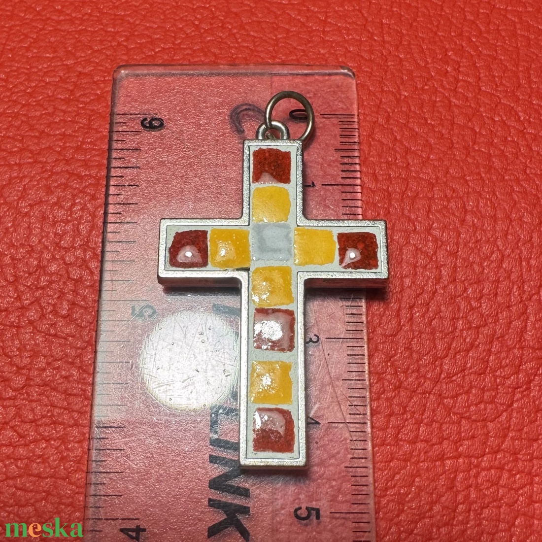 Retro tűzzománc kereszt nyakláncra � vintage vallásos ékszer az 1970�80-as évekből - ékszer - nyaklánc - medálos nyaklánc - Meska.hu