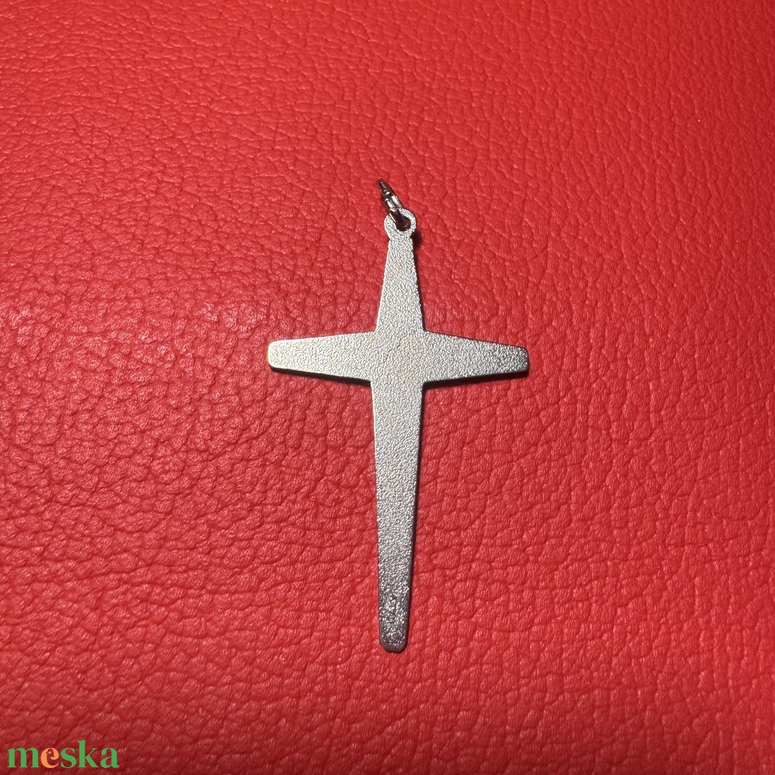 Retro nagyobb tűzzománc kereszt nyakláncra � vintage vallásos ékszer az 1970�80-as évekből - ékszer - nyaklánc - medálos nyaklánc - Meska.hu