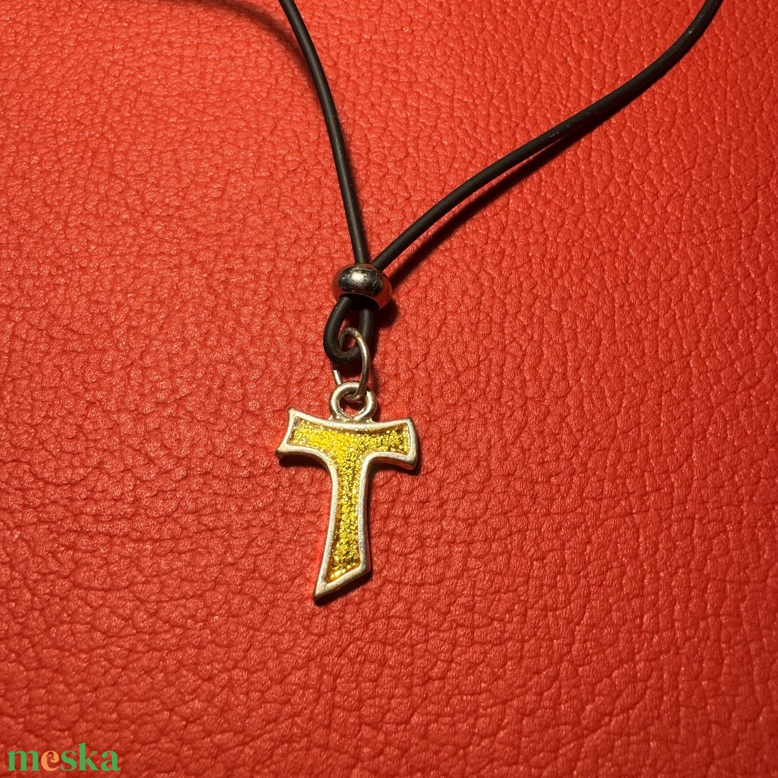 Antoniusz kereszt, Tau kereszt tűzzománcból kereszt nyakláncra � vintage vallásos ékszer az 1970�80-as évekből - ékszer - nyaklánc - medálos nyaklánc - Meska.hu