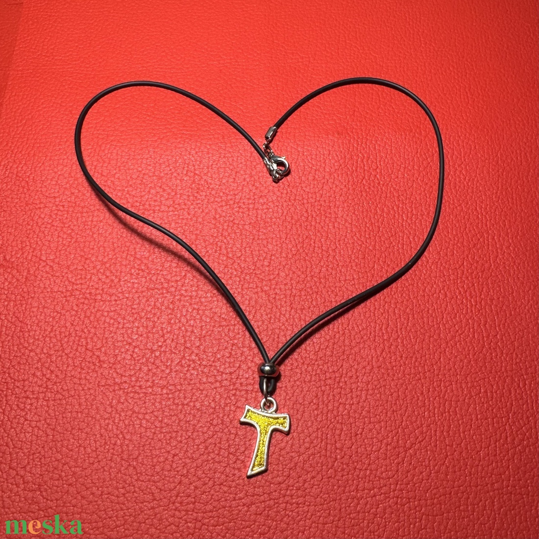 Antoniusz kereszt, Tau kereszt tűzzománcból kereszt nyakláncra � vintage vallásos ékszer az 1970�80-as évekből - ékszer - nyaklánc - medálos nyaklánc - Meska.hu