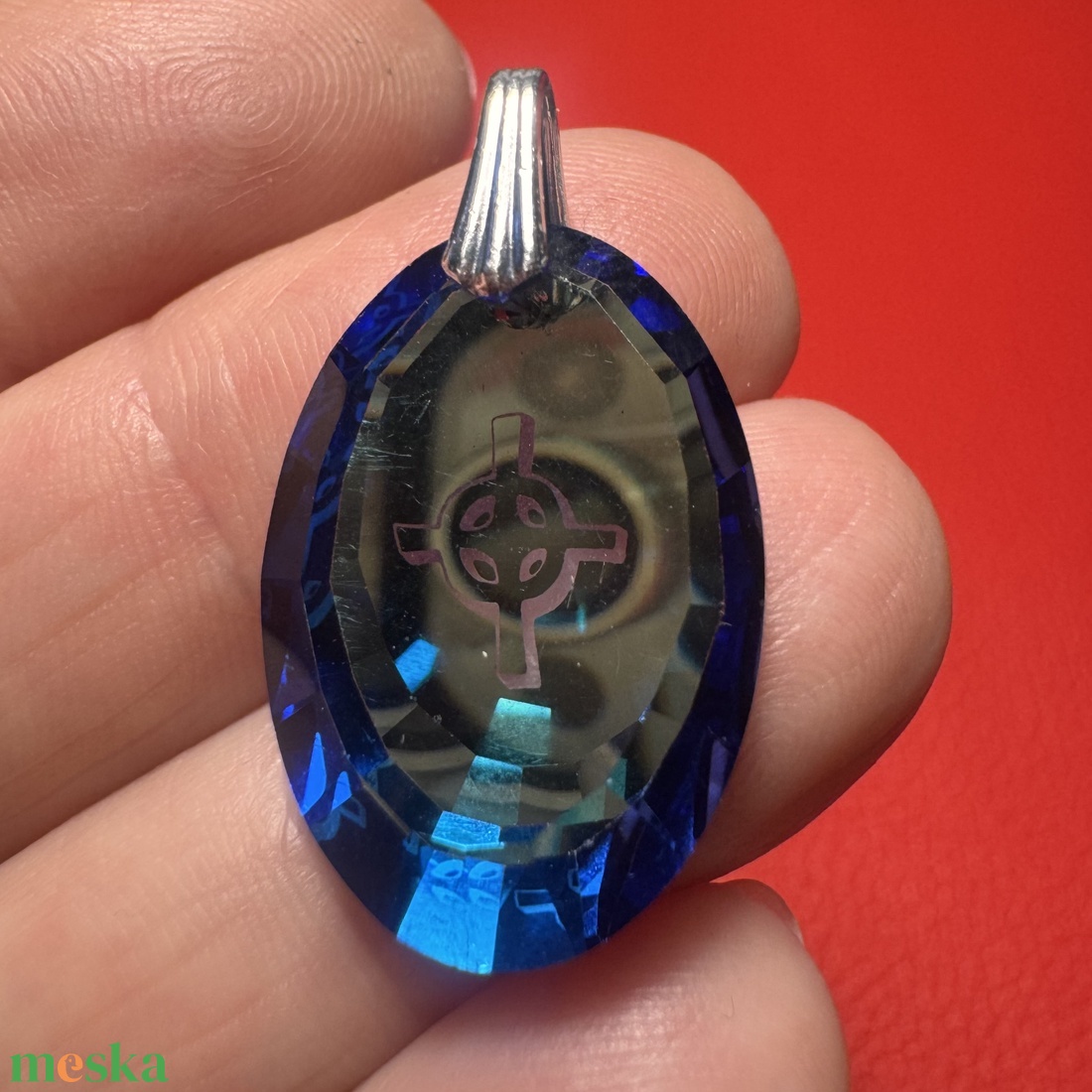 Retro nap-kereszt üveg medál nyakláncra � vintage vallásos ékszer az 1970�80-as évekből - ékszer - nyaklánc - medálos nyaklánc - Meska.hu