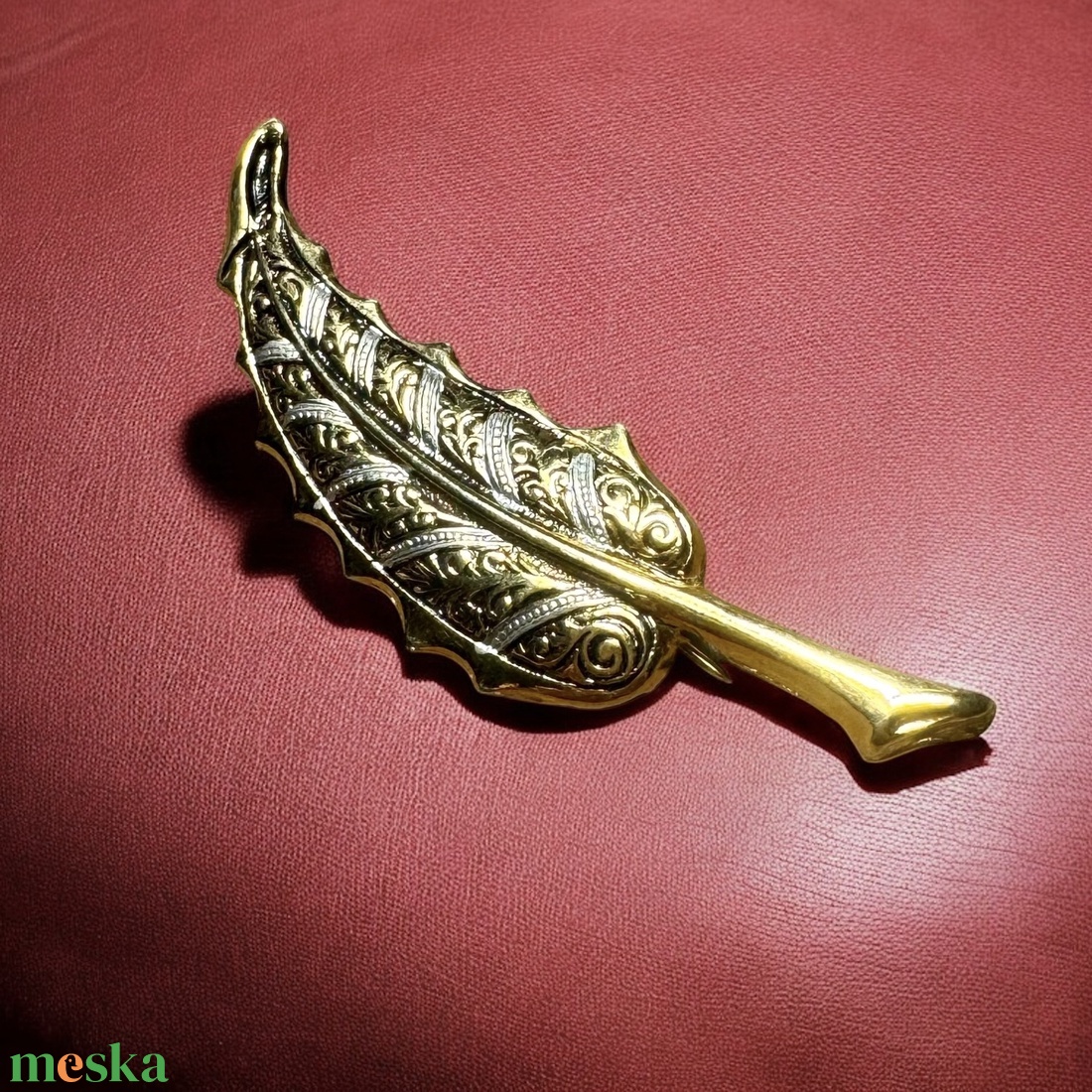Bross, 24 karát aranyozott Damascene kitűző vintage damaszkén bross, Toledó spanyol ékszer, aranyozott kézműves bross - ékszer - kitűző és bross - Meska.hu