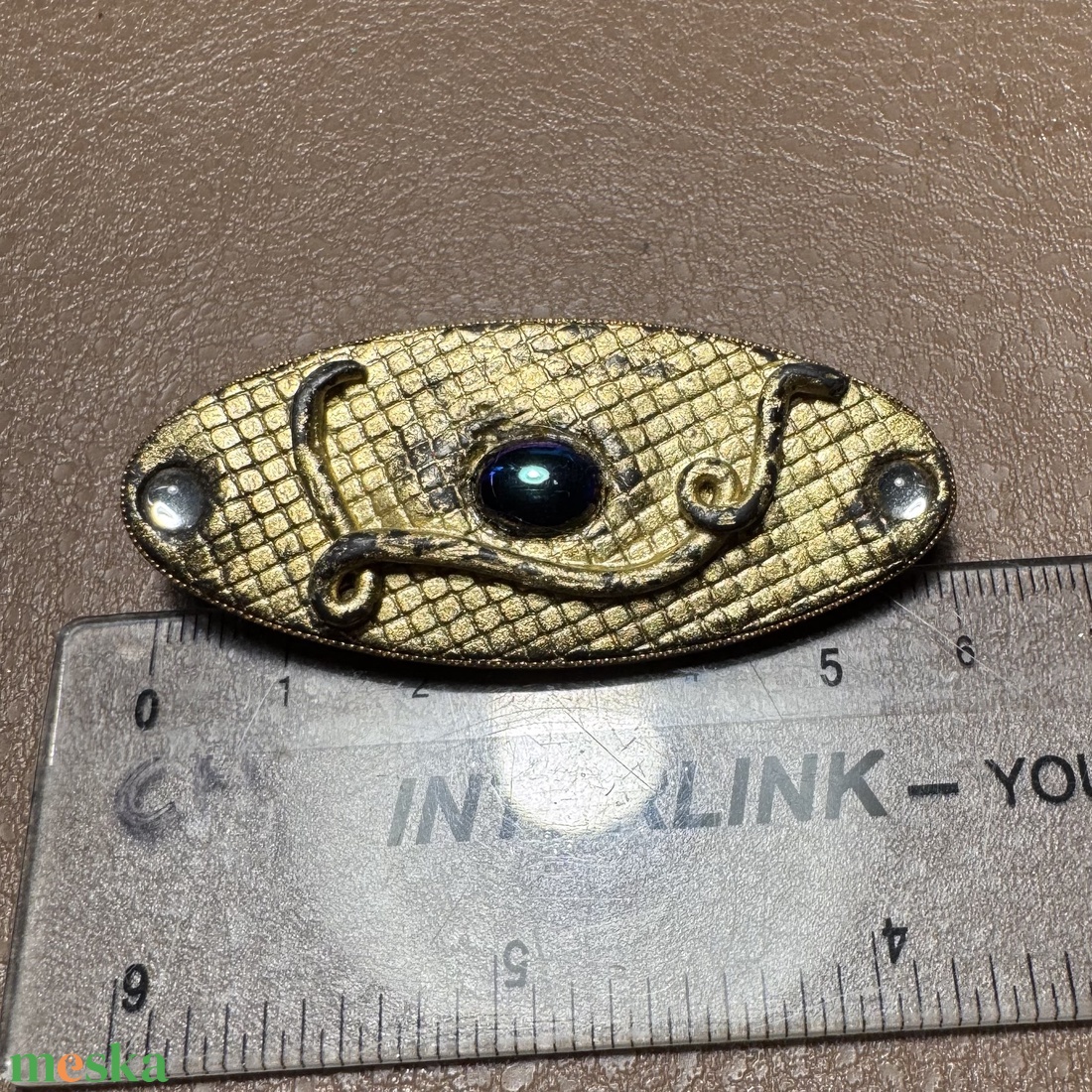 Érdekes gyurma BROSS az 1980-as évekből, gyönyörű elegáns kitűző, pin szövetkabátra, blúzra,  blézerre retro kitűző - ékszer - kitűző és bross - Meska.hu