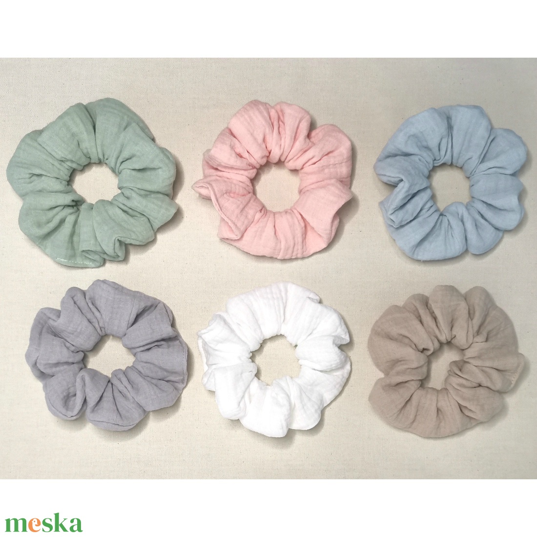 SCRUNCHIE BOX / 3 db-os hajgumi szett / Ajándék Gyereknapra - ruha & divat - hajdísz & hajcsat - hajgumi - Meska.hu SCRUNCHIE BOX / 3 db-os hajgumi szett / Ajándék Gyereknapra - ruha & divat - hajdísz & hajcsat - hajgumi - Meska.hu