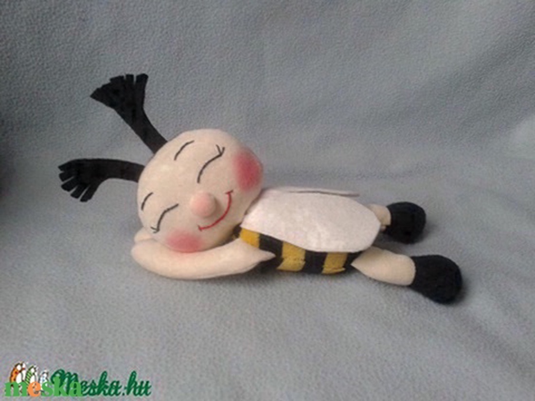 Szundi Kati, pillangó, méhecske - játék & sport - plüssállat & játékfigura - más figura - Meska.hu