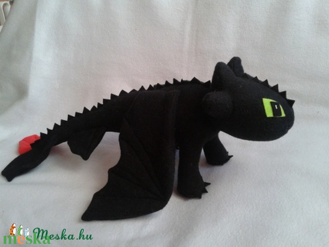 Fogatlan sárkány -  - Meska.hu