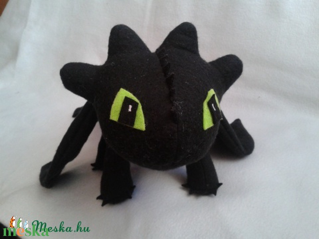 Fogatlan sárkány -  - Meska.hu