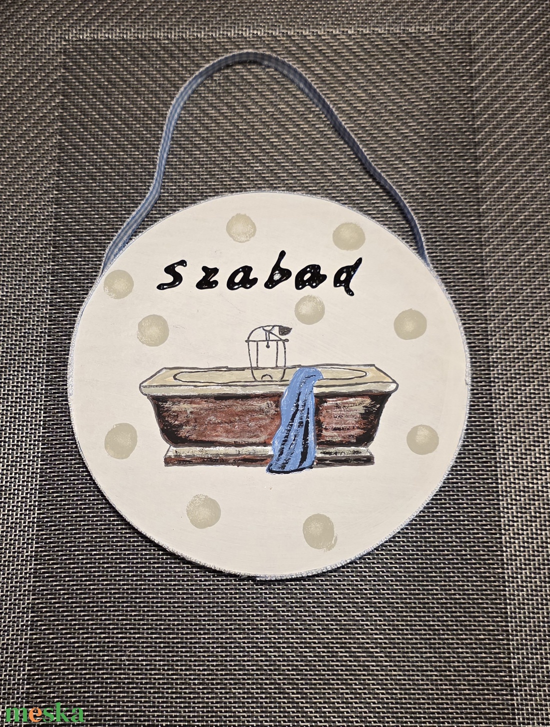 Kézzel festett, kétoldalas tábla,  3D felirat falusi szállásokba, nyaralóba, vendégházba, airbnb-be, lakád-és házavatóra - otthon & életmód - dekoráció - ajtó- és ablak dekoráció - ajtótábla - Meska.hu