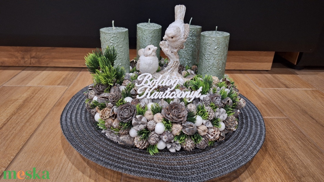 Adventi asztaldísz madárpárral és zöld gyertyákkal - otthon & életmód - dekoráció - Meska.hu