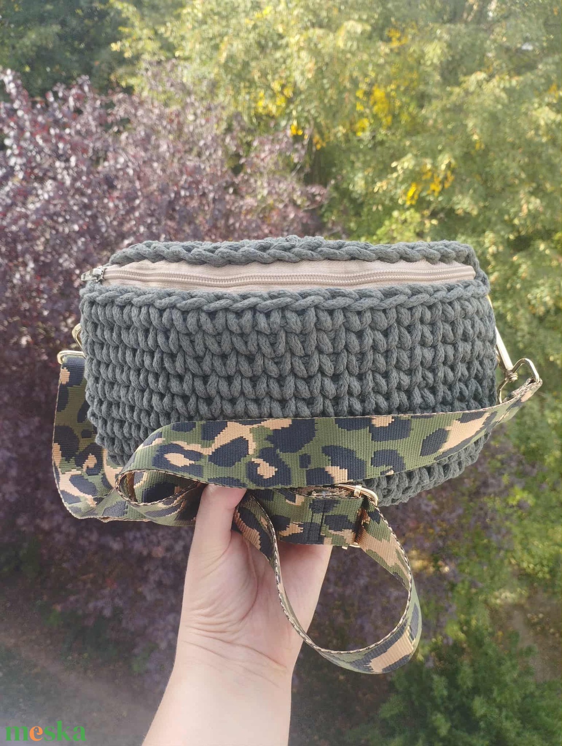 Horgolt övtáska crossbody khaki színben - táska & tok - kézitáska & válltáska - vállon átvethető táska - Meska.hu Horgolt övtáska crossbody khaki színben - táska & tok - kézitáska & válltáska - vállon átvethető táska - Meska.hu