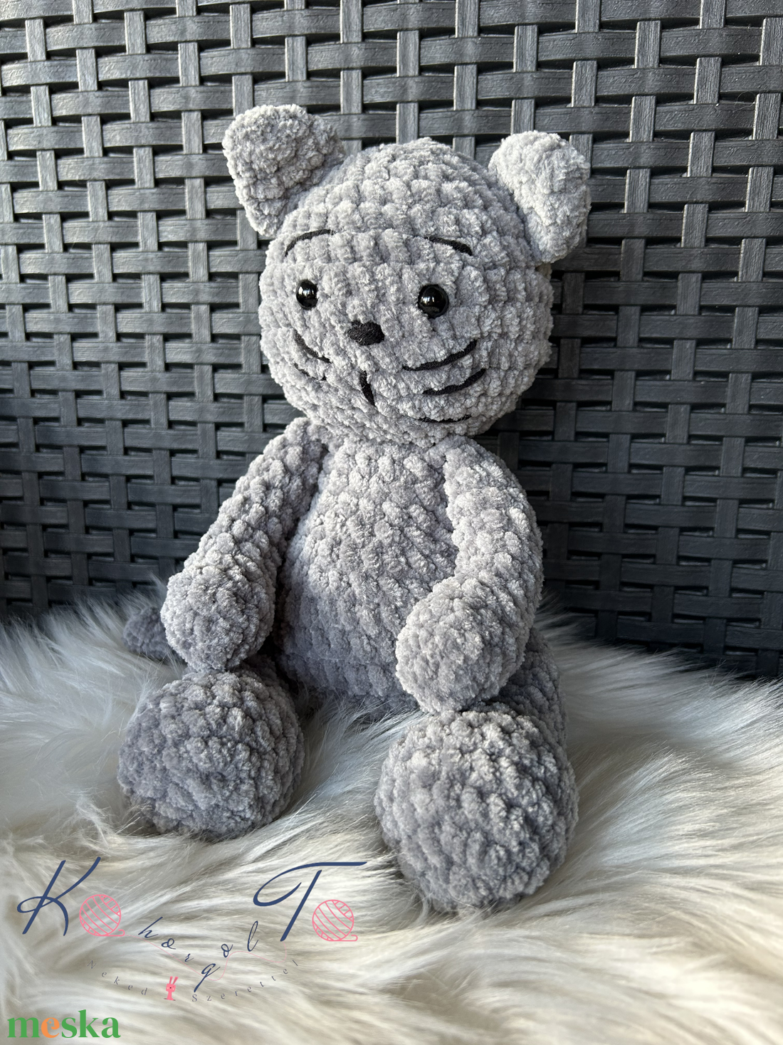 28 cm-es amigurumi horgolt cica - játék & sport - plüssállat & játékfigura - cica - Meska.hu 28 cm-es amigurumi horgolt cica - játék & sport - plüssállat & játékfigura - cica - Meska.hu