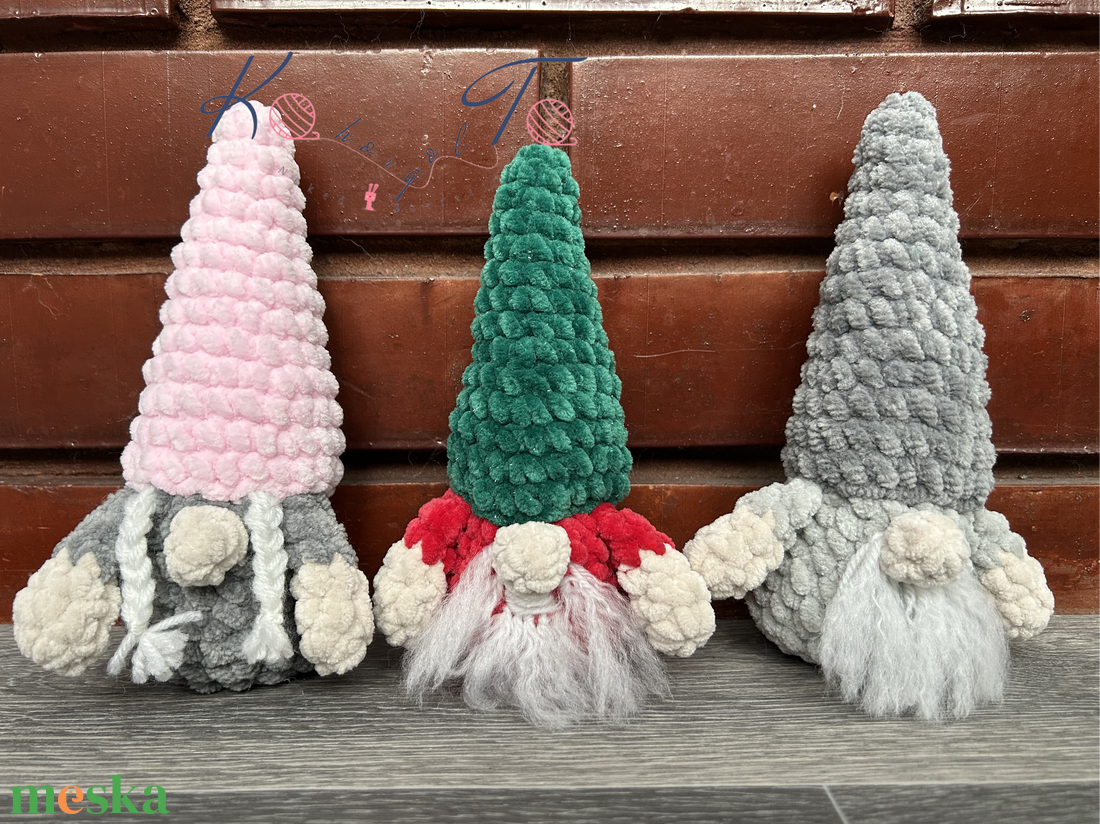 18-20 cm-es amigurumi horgolt karácsonyi manók - karácsony - karácsonyi lakásdekoráció - karácsonyi manók, figurák - Meska.hu 18-20 cm-es amigurumi horgolt karácsonyi manók - karácsony - karácsonyi lakásdekoráció - karácsonyi manók, figurák - Meska.hu